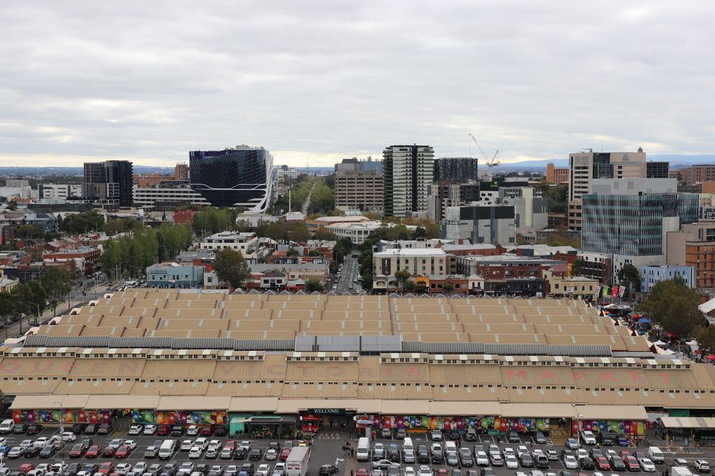 Readyset Apartments On Anthony Мельбурн Экстерьер фото